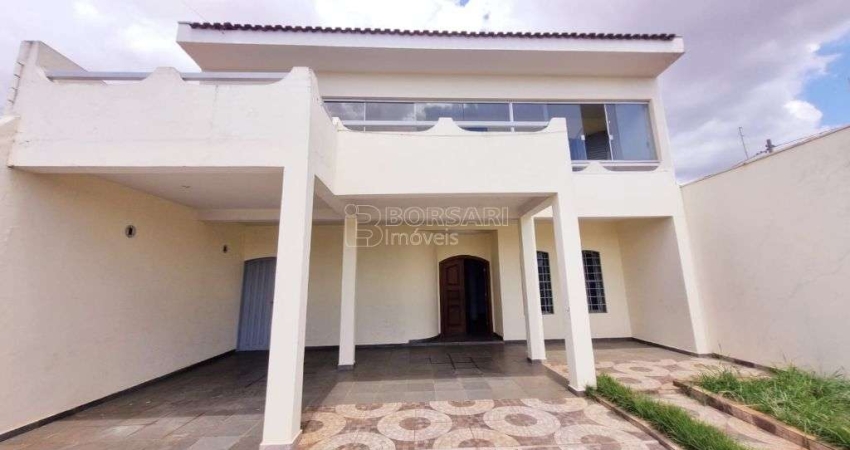 Sobrado para venda em Jardim Brasil (vila Xavier) de 287.00m² com 3 Quartos, 1 Suite e 4 Garagens