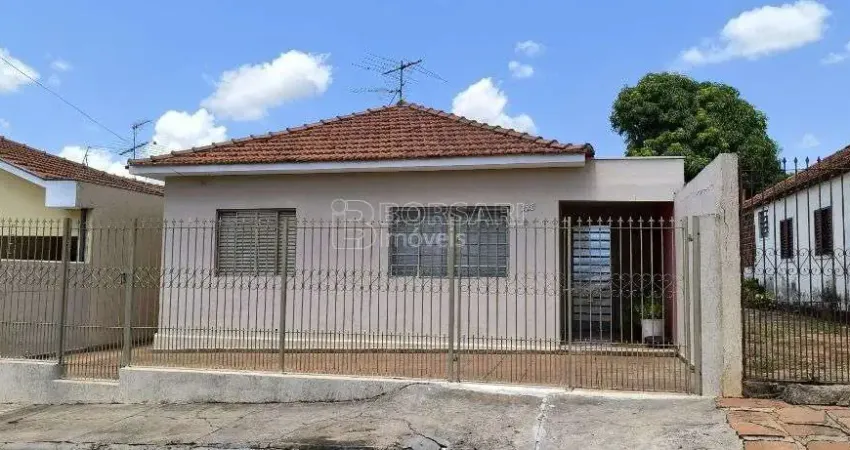 Casa para venda em Jardim Do Carmo de 148.00m² com 3 Quartos e 2 Garagens