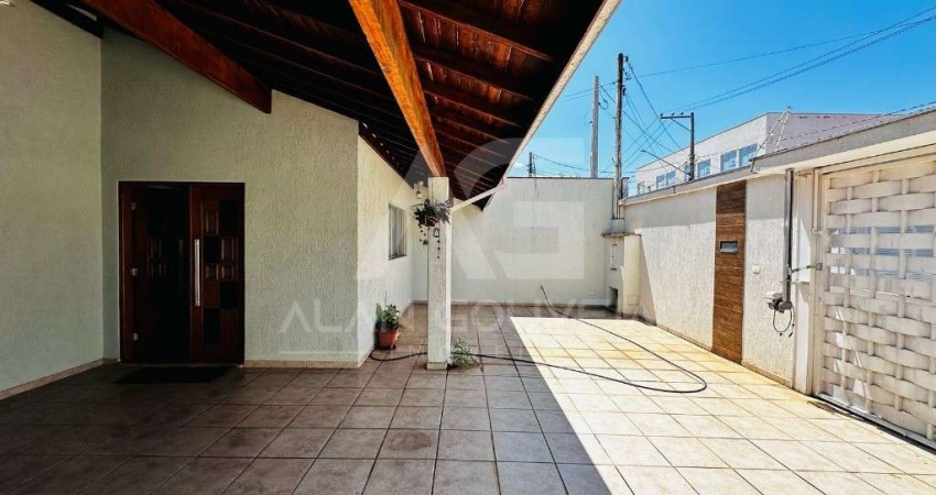 Casa para venda em Residencial Esplanada de 300.00m² com 3 Quartos, 1 Suite e 2 Garagens