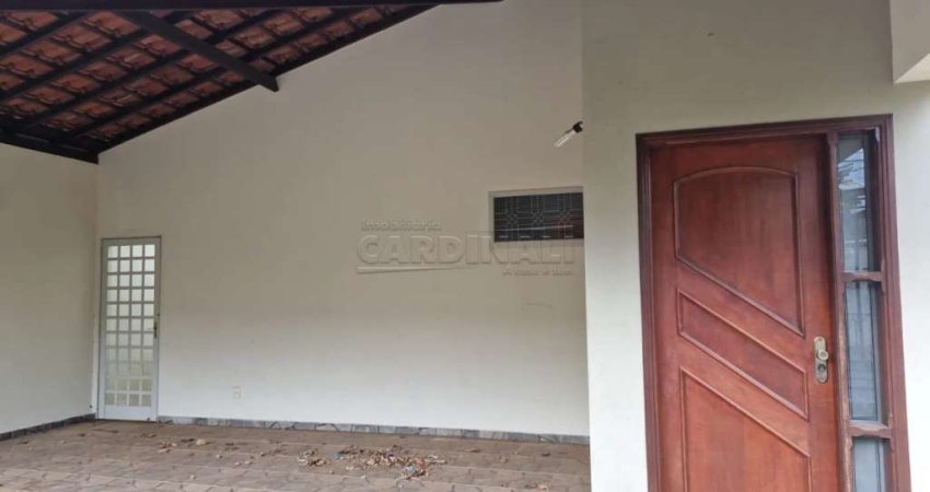Casa para venda em Planalto Paraíso de 350.00m² com 3 Quartos, 1 Suite e 4 Garagens