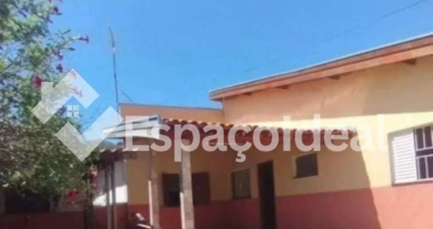 Casa para venda em Vila Santa Cecília de 180.00m² com 3 Quartos e 1 Garagem