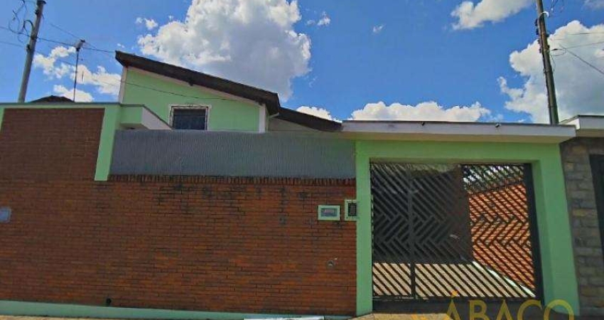 Casa para venda em Vila Costa Do Sol de 150.00m² com 4 Quartos, 1 Suite e 2 Garagens
