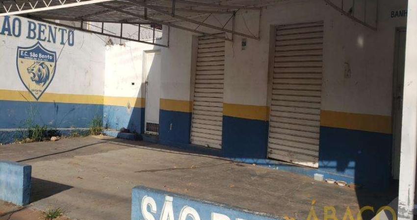 Prédio Comercial para venda em Vila Prado de 397.95m²