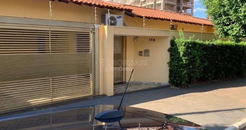 Casa para venda e aluguel em Vila Harmonia de 214.00m² com 3 Quartos, 1 Suite e 2 Garagens