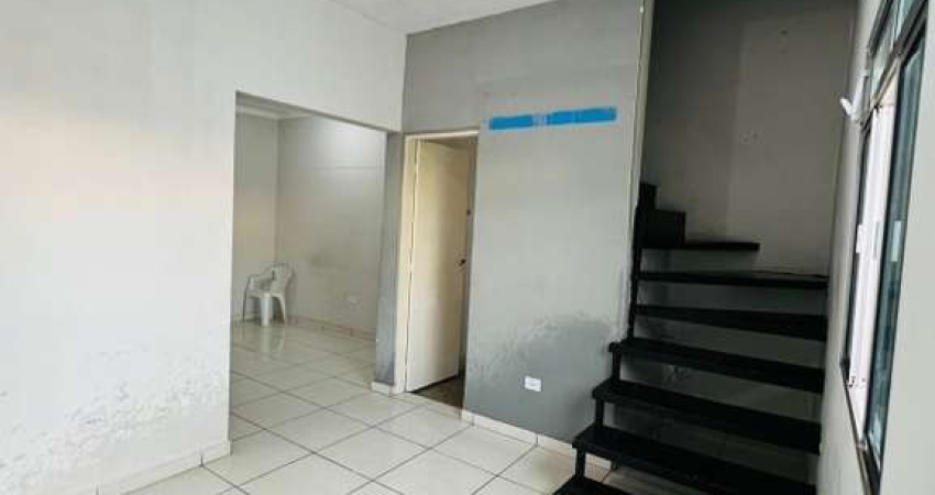 Casa para venda em Jardim Topázio de 78.00m² com 2 Quartos e 2 Garagens