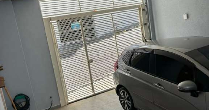 Casa para venda em Jardim Gibertoni de 125.00m² com 2 Quartos, 1 Suite e 2 Garagens