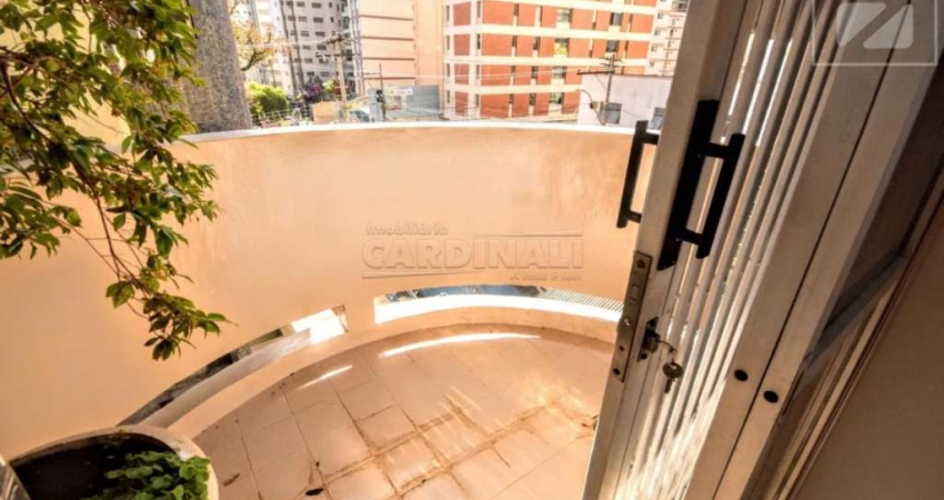 Apartamento para venda em Centro de 56.00m² com 1 Quarto, 1 Suite e 2 Garagens