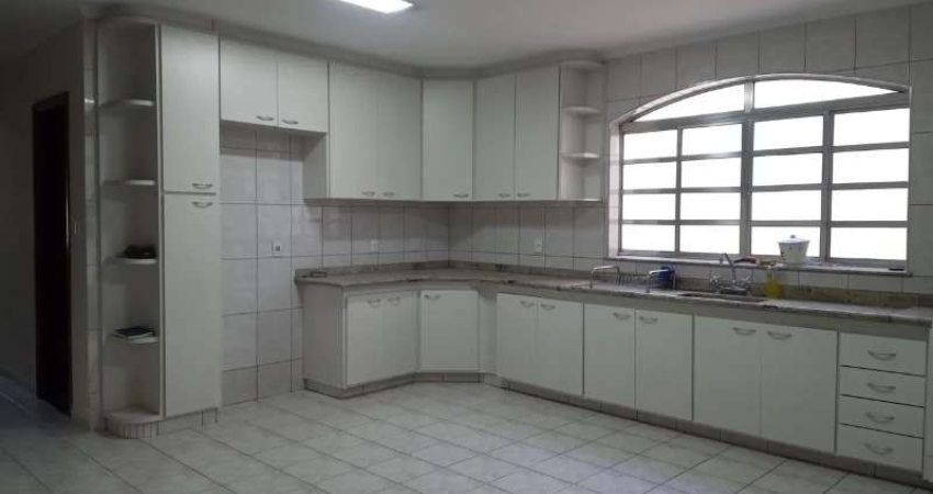 Casa para venda em Vila Carvalho de 140.00m² com 3 Quartos e 2 Garagens