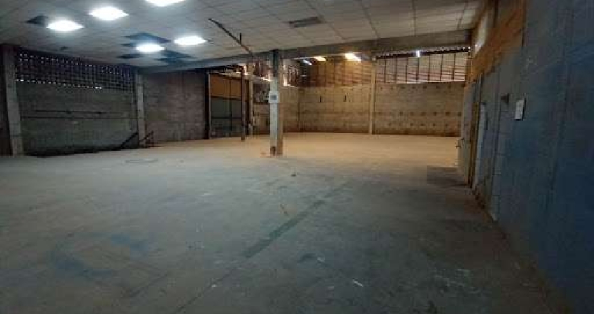 Galpão / Depósito / Armazém para venda em Jardim Barbacena de 1788.00m² com 6 Garagens