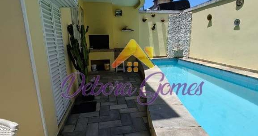 Casa para venda em Vila Mathias de 215.00m² com 3 Quartos e 1 Suite