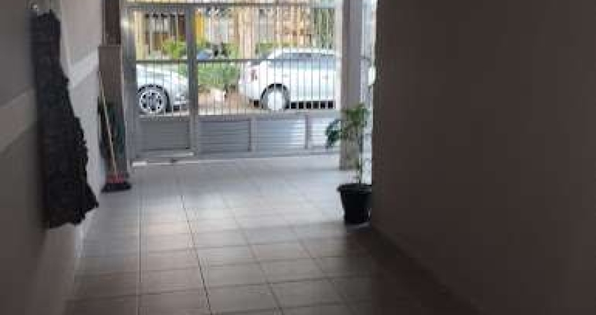 Sobrado para venda em Jardim Trussardi de 141.00m² com 3 Quartos, 1 Suite e 2 Garagens