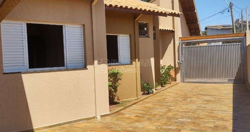 Casa para venda e aluguel em Altos Do Jaraguá de 257.00m² com 3 Quartos, 1 Suite e 5 Garagens