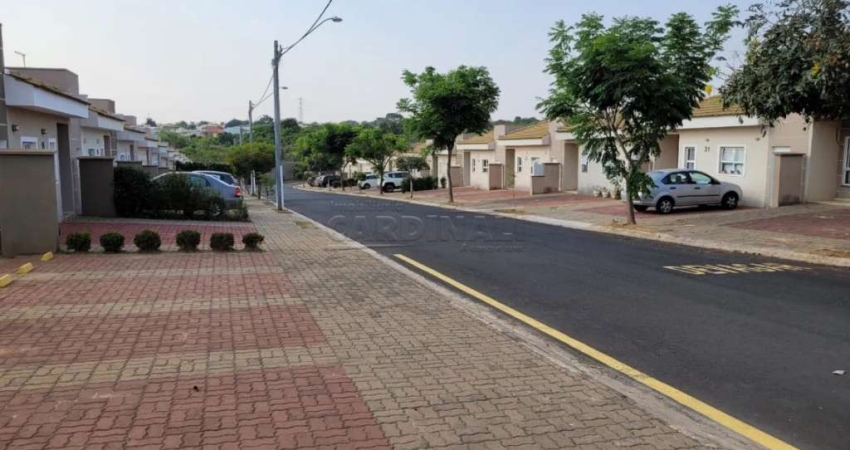Casa de Condomínio para venda em Loteamento Municipal São Carlos 3 de 100.00m² com 3 Quartos, 1 Suite e 2 Garagens