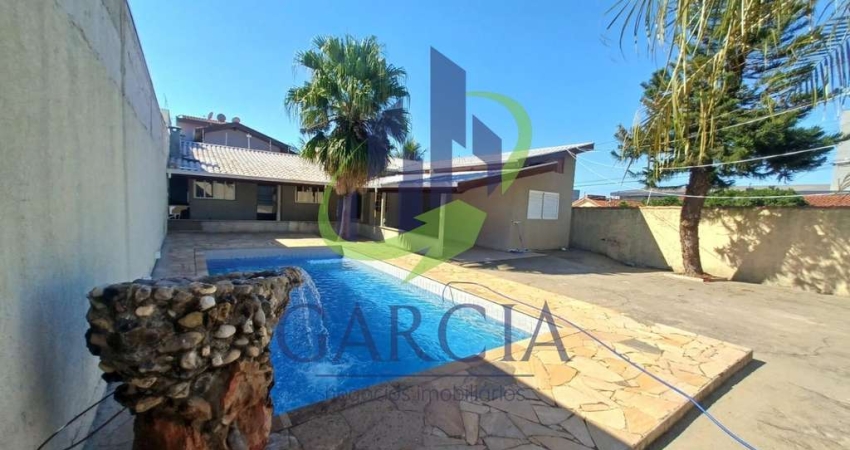 Casa para venda em Jardim Itacolomi de 338.00m² com 3 Quartos e 3 Garagens