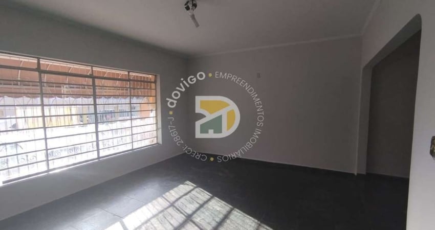 Casa para alugar em Centro de 204.00m² com 3 Quartos e 1 Garagem