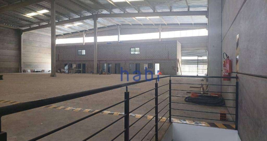 Galpão / Depósito / Armazém para alugar em Vila Mineirão de 2000.00m² com 10 Garagens