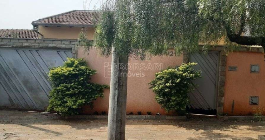 Casa para venda em Jardim Imperador de 198.00m² com 3 Quartos, 1 Suite e 2 Garagens