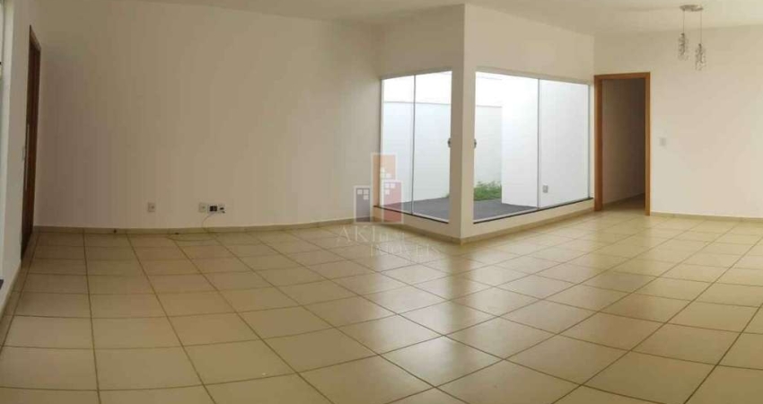 Casa para venda em Quinta Ranieri de 360.00m² com 3 Quartos, 2 Suites e 4 Garagens