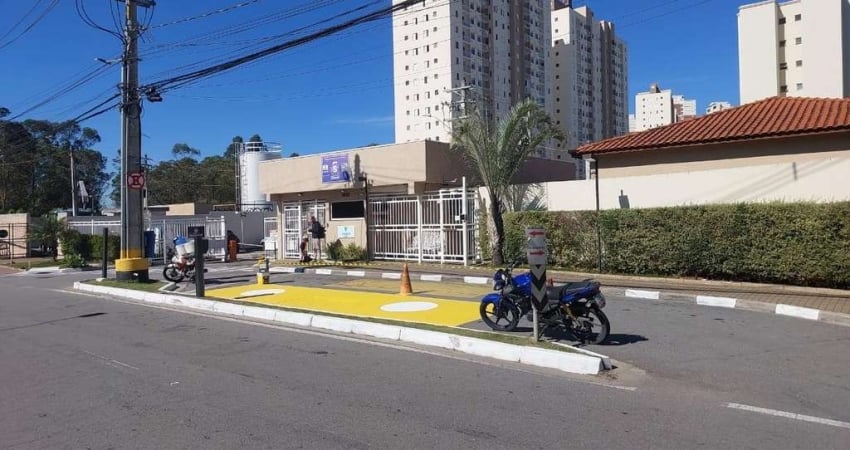 Apartamento para alugar em Vila Mogilar de 50.00m² com 2 Quartos e 1 Garagem