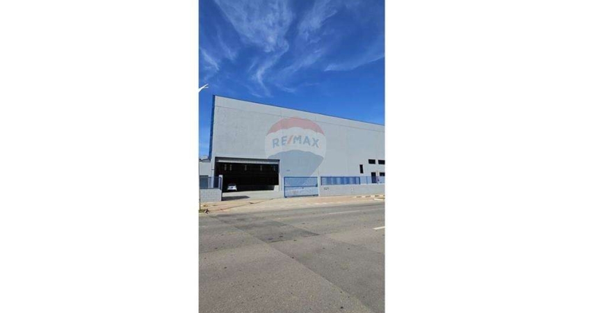 Galpão / Depósito / Armazém para alugar em Portão de 4740.00m² com 20 Garagens