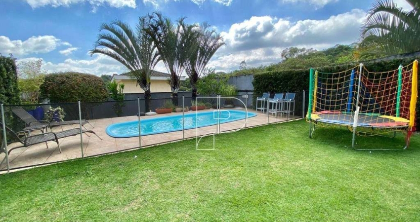 Casa de Condomínio para venda em Granja Viana – Km 26 de 231.00m² com 3 Quartos, 1 Suite e 4 Garagens
