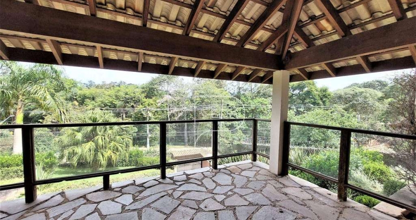 Casa para venda em Vila Santo Antônio de 304.00m² com 4 Quartos, 1 Suite e 3 Garagens