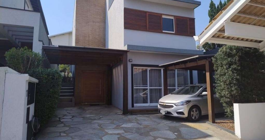 Casa de Condomínio para venda em Alphaville Dom Pedro 3 de 210.00m² com 3 Quartos, 3 Suites e 3 Garagens