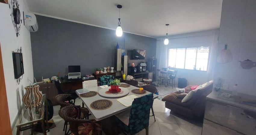 Casa para venda em Parque Santa Isabel de 250.00m² com 2 Quartos, 1 Suite e 3 Garagens