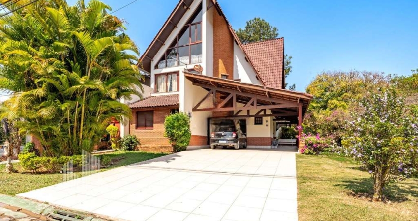 Casa para venda em Alphaville de 273.00m² com 4 Quartos, 3 Suites e 6 Garagens