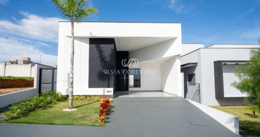 Casa para venda em Residencial Sítio Santo Antônio de 250.00m² com 3 Quartos, 1 Suite e 2 Garagens