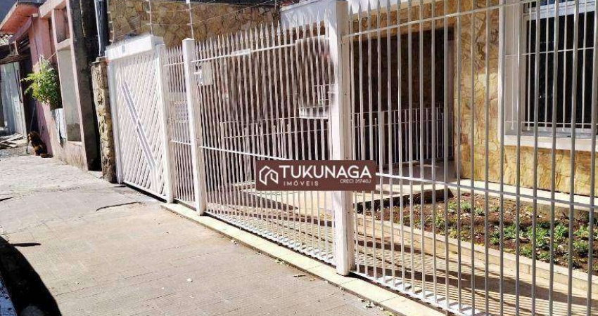 Sobrado para alugar em Vila Hermínia de 380.00m² com 4 Quartos, 1 Suite e 6 Garagens
