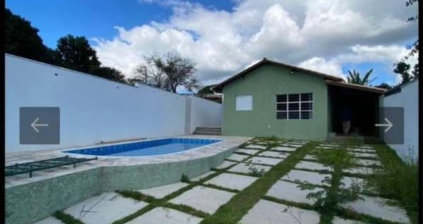 Chácara para venda em Bairro Da Ilha de 275.00m² com 2 Quartos e 4 Garagens