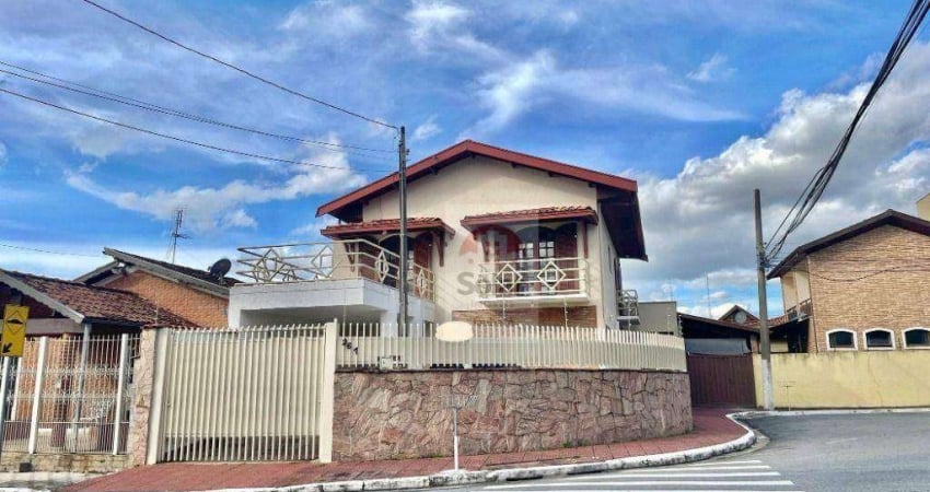 Casa para venda em Vila Jaboticabeira de 200.00m² com 3 Quartos, 1 Suite e 2 Garagens