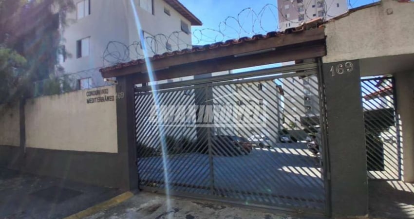Apartamento para alugar em Jardim Guadalajara de 42.00m² com 2 Quartos e 1 Garagem