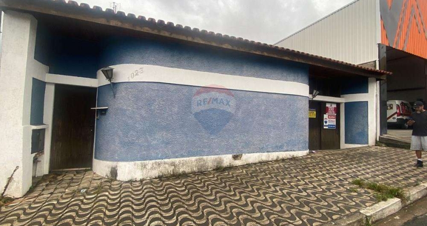 Casa para alugar em Vila Domingues de 215.30m² com 5 Quartos