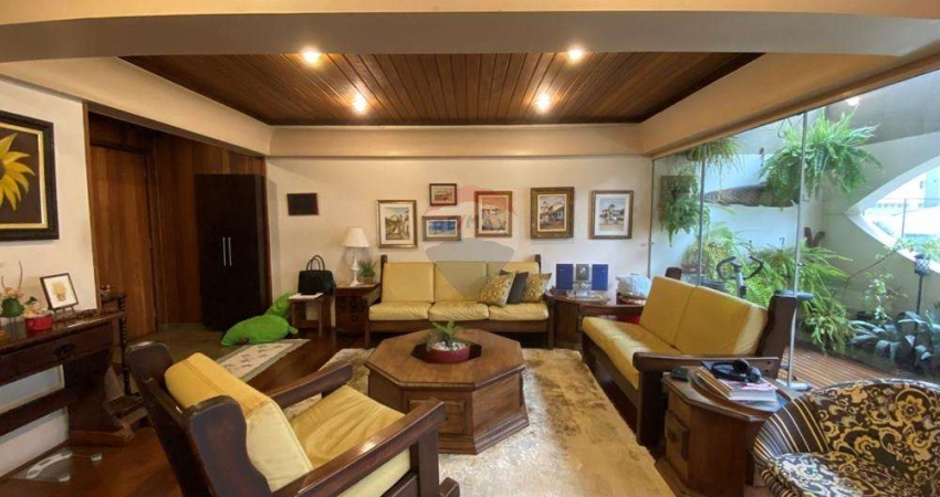 Apartamento para venda em Campestre de 311.00m² com 4 Quartos, 2 Suites e 2 Garagens