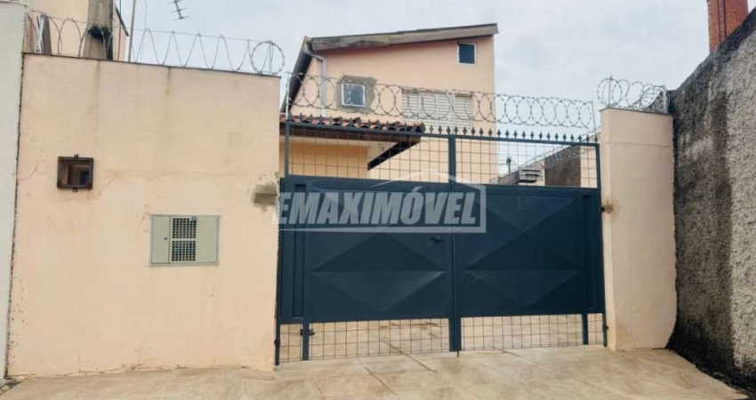 Casa para venda em Vila Assis de 78.00m² com 3 Quartos e 3 Garagens