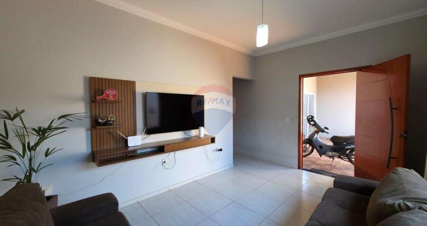 Casa para venda em Jardim Santa Cruz de 191.97m² com 3 Quartos, 1 Suite e 2 Garagens