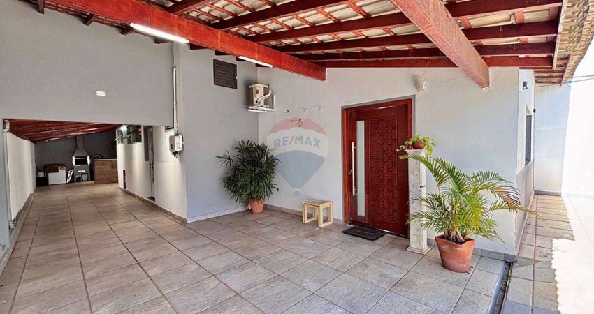 Casa para venda em Vila Paraíso de 176.40m² com 3 Quartos, 1 Suite e 2 Garagens