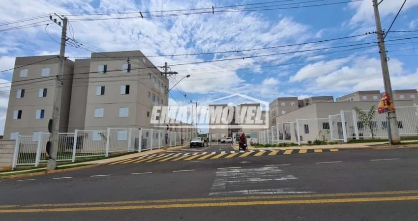 Apartamento para alugar em Aparecidinha de 45.00m² com 2 Quartos e 1 Garagem