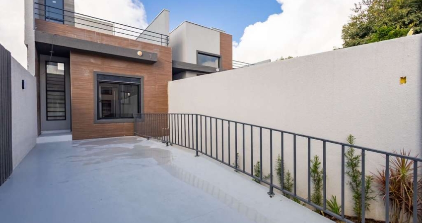 Sobrado para venda em Boa Vista de 154.00m² com 3 Quartos, 2 Suites e 2 Garagens