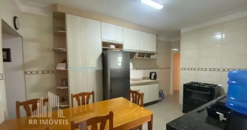 Casa para venda em Parque Residencial Klavin de 150.00m² com 3 Quartos, 1 Suite e 2 Garagens