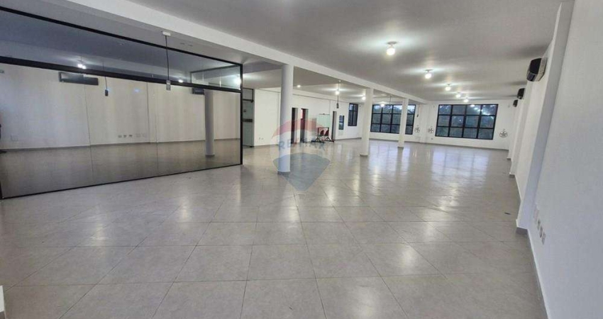 Prédio Comercial para alugar em Jardim Ponte Grande de 400.00m² com 3 Quartos, 1 Suite e 2 Garagens