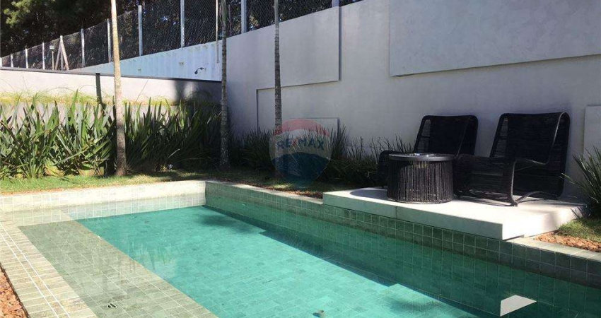 Casa para venda em Alphaville de 320.00m² com 4 Quartos, 1 Suite e 4 Garagens