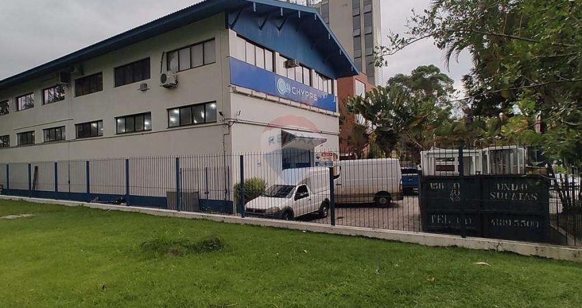 Galpão / Depósito / Armazém para alugar em Tamboré de 700.00m² com 2 Garagens
