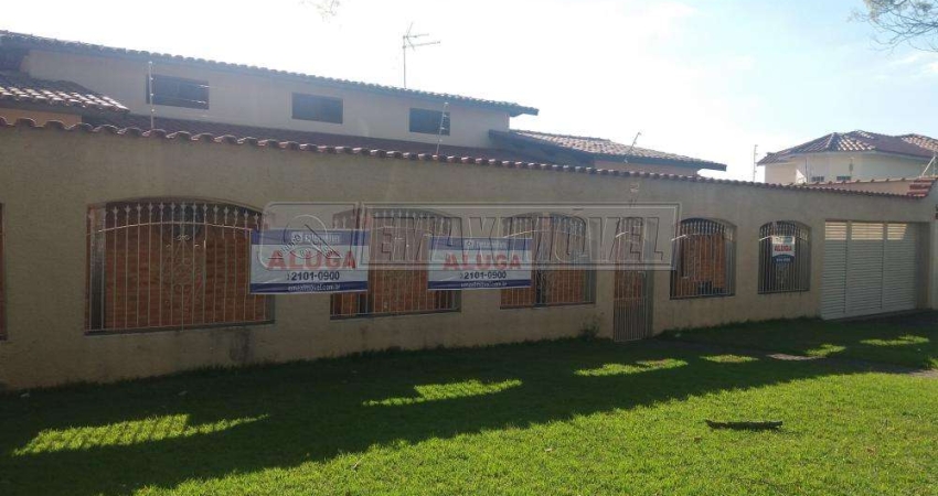 Casa para alugar em Campolim de 290.00m² com 3 Quartos, 1 Suite e 6 Garagens