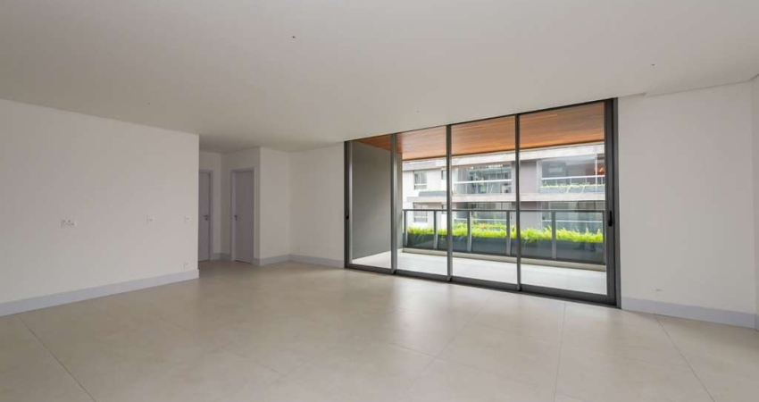 Apartamento para venda em Batel de 151.00m² com 3 Quartos, 3 Suites e 2 Garagens