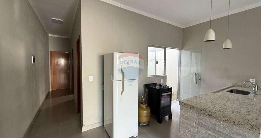 Casa para venda em Jardim Veneza de 61.00m² com 2 Quartos e 2 Garagens