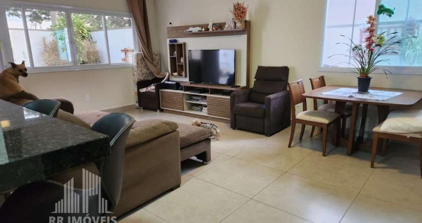 Casa para venda em Analandia de 170.00m² com 3 Quartos, 1 Suite e 4 Garagens
