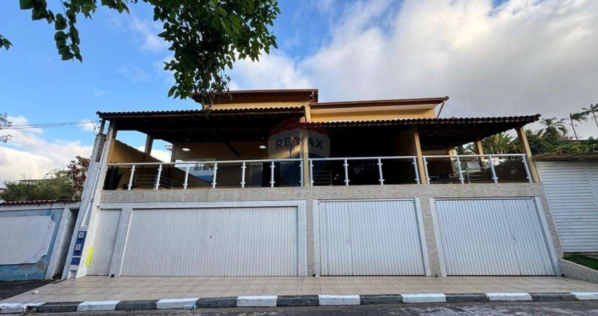 Casa de Condomínio para alugar em Araçariguama de 350.00m² com 3 Quartos, 2 Suites e 4 Garagens